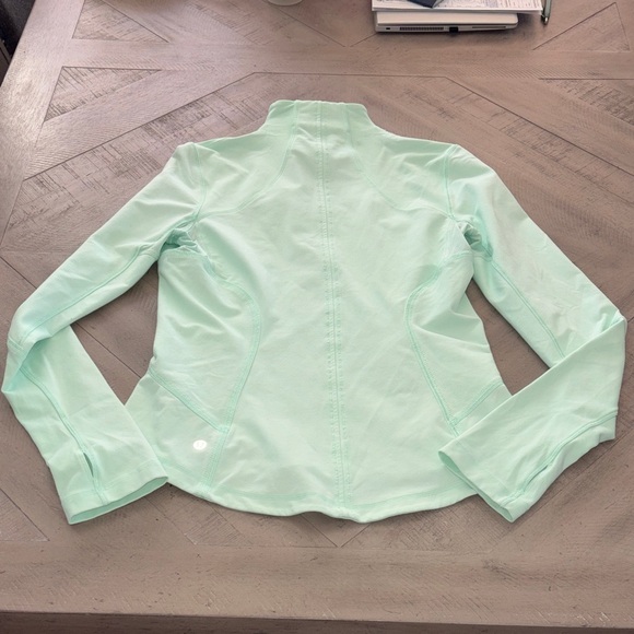 Lululemon Mint Green Jacket - Picture 5 of 6